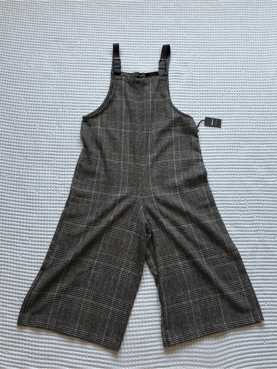 Forever 21 Pants - NWT Forever 21 Plaid Tweed Wide Leg Culotte Overalls Size M